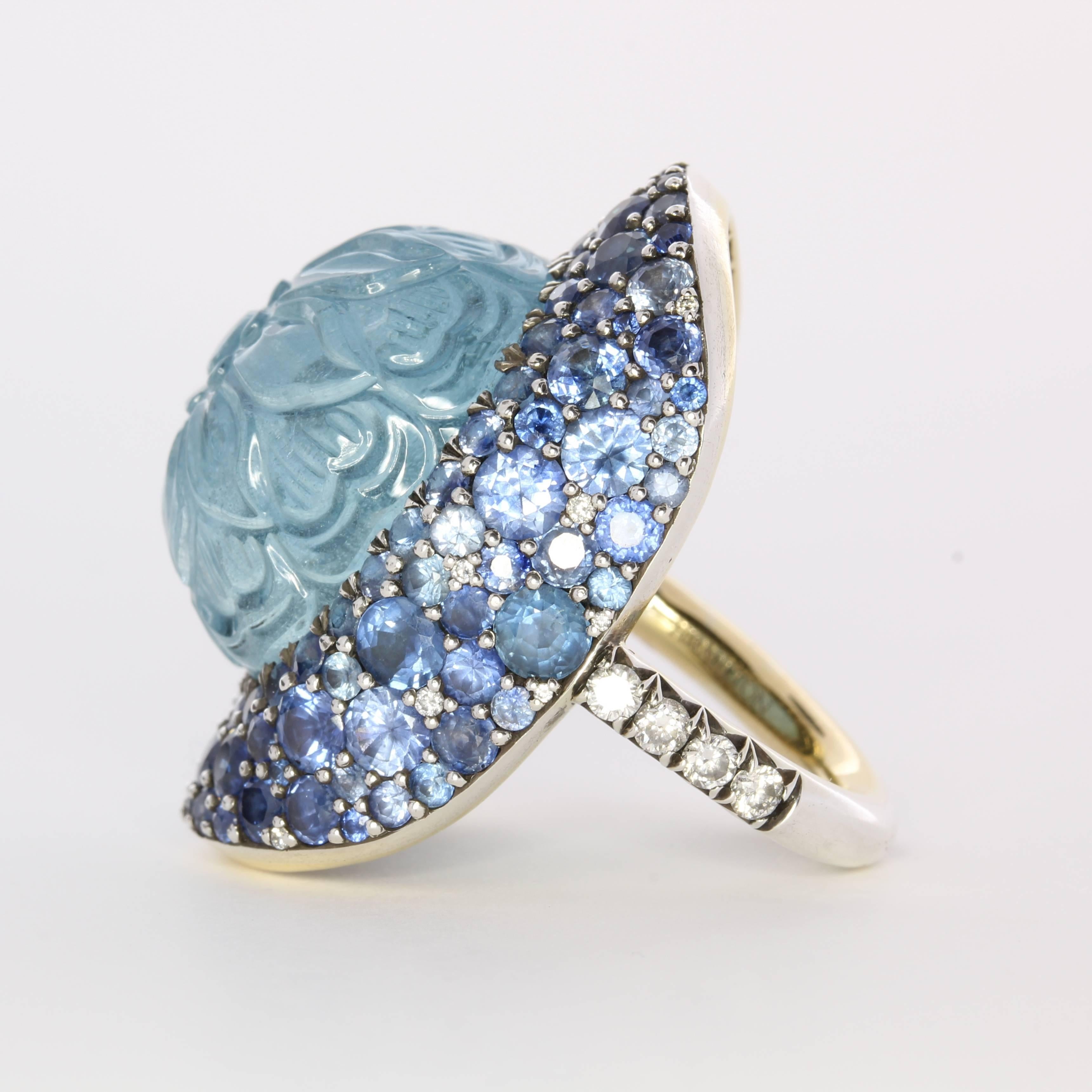 Women's Stunning Hand Carved 30.54 Carat Aquamarine Sapphire Diamond Silver Gold Ring