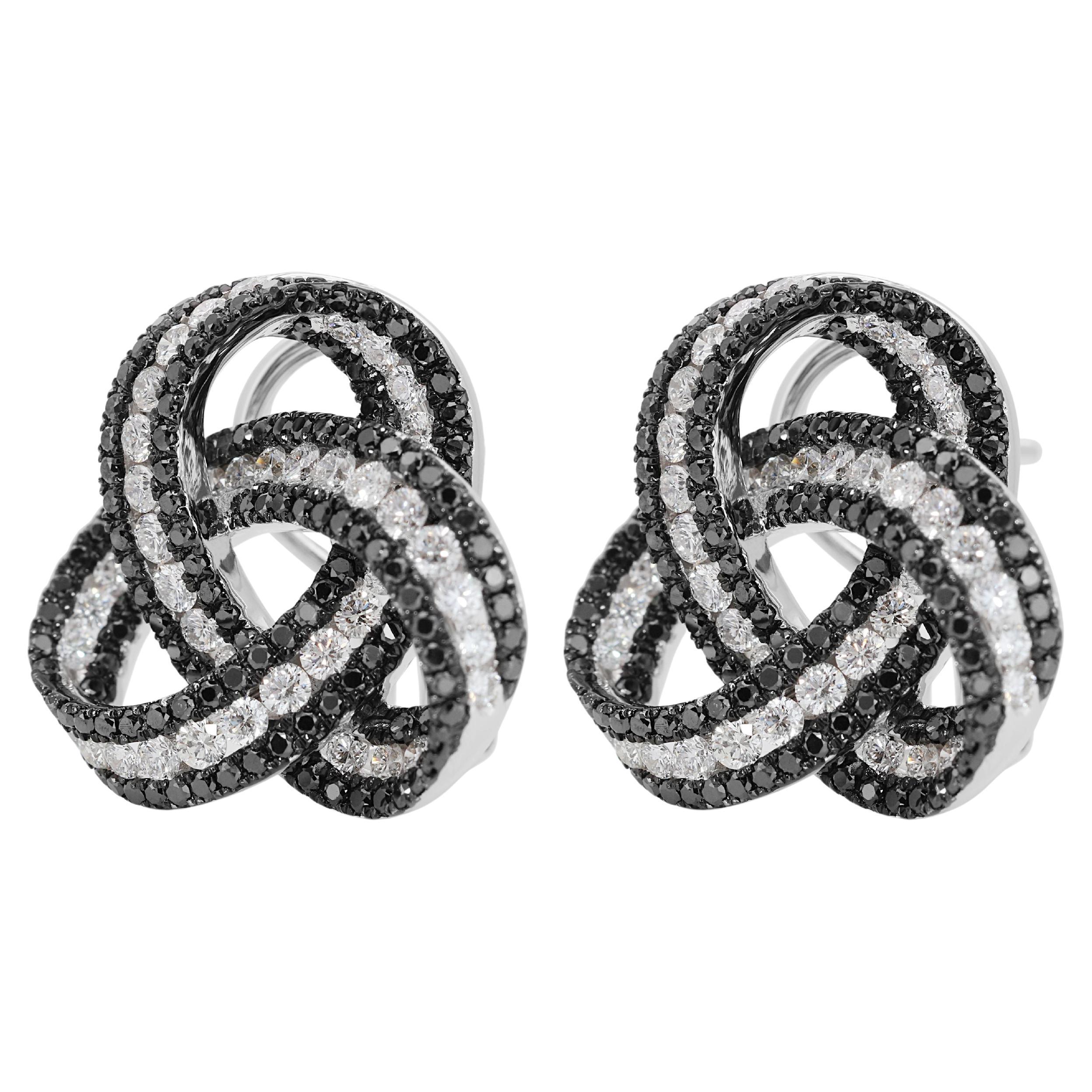 18k White Gold Twist Knot Stud Earrings with 3.85 Carat of Natural Diamonds For Sale