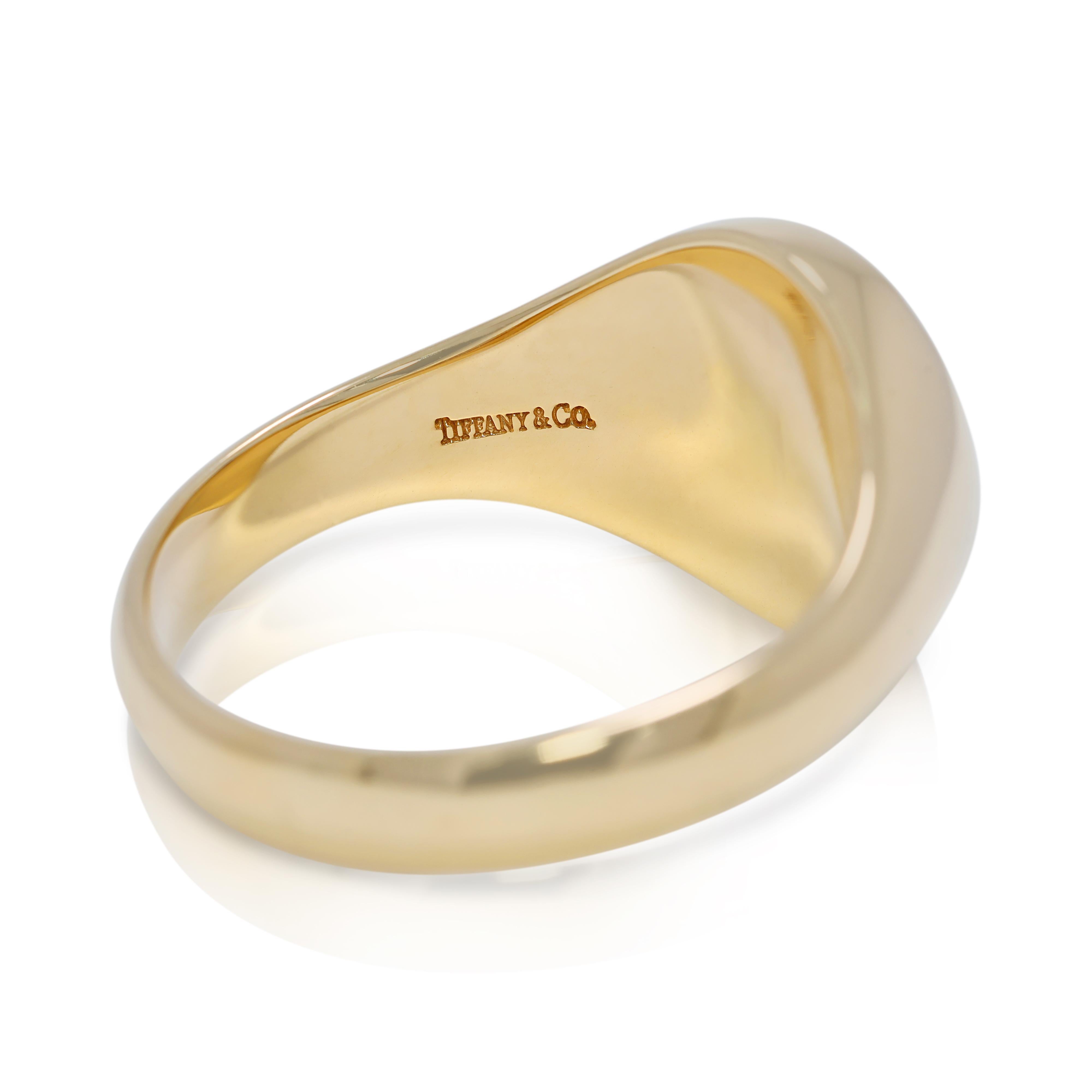 Bague de signet intemporelle en or jaune 18k de 14,76 g en vente 5