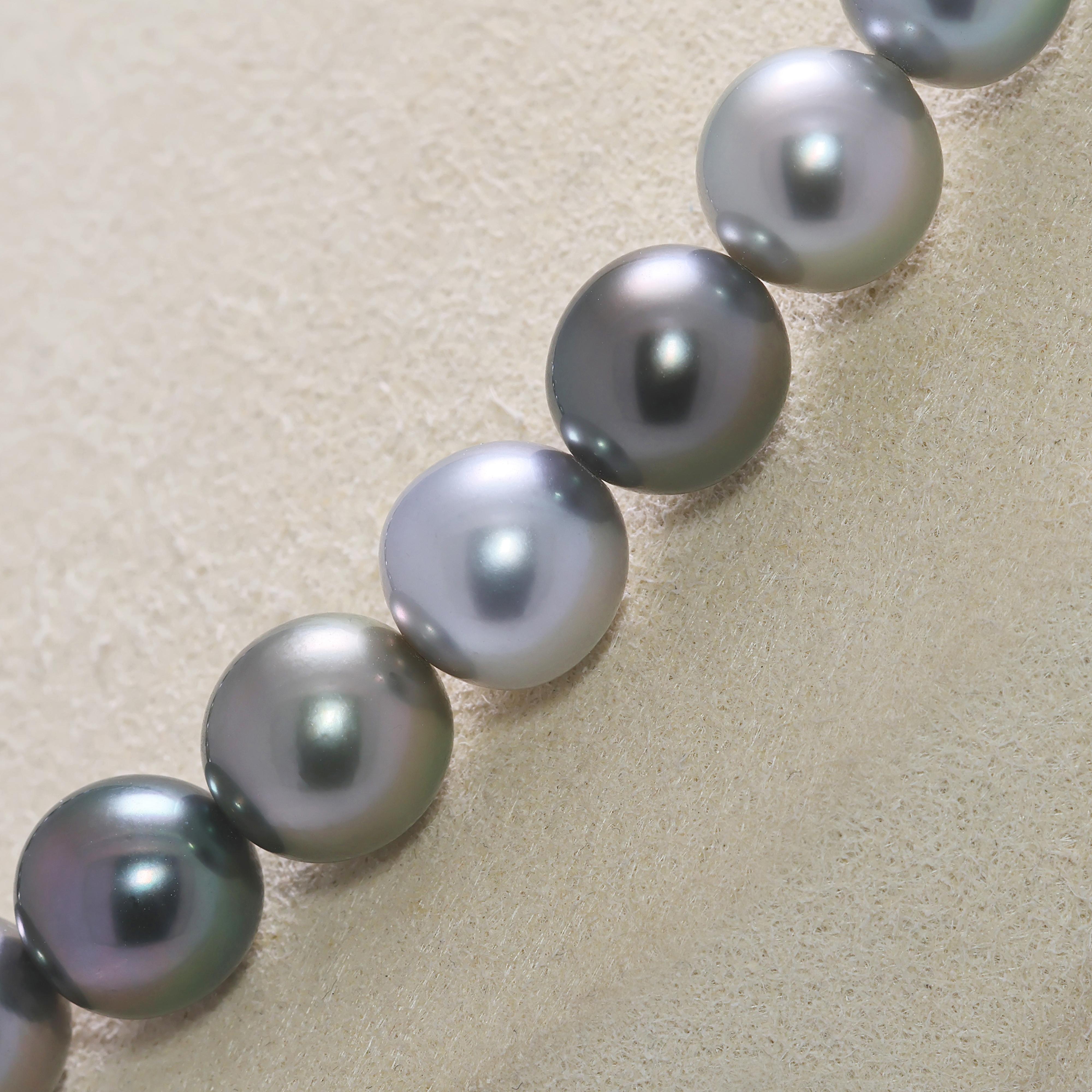 Collier sophistiqué de perles des mers du Sud de 10,9 mm en argent en vente 1