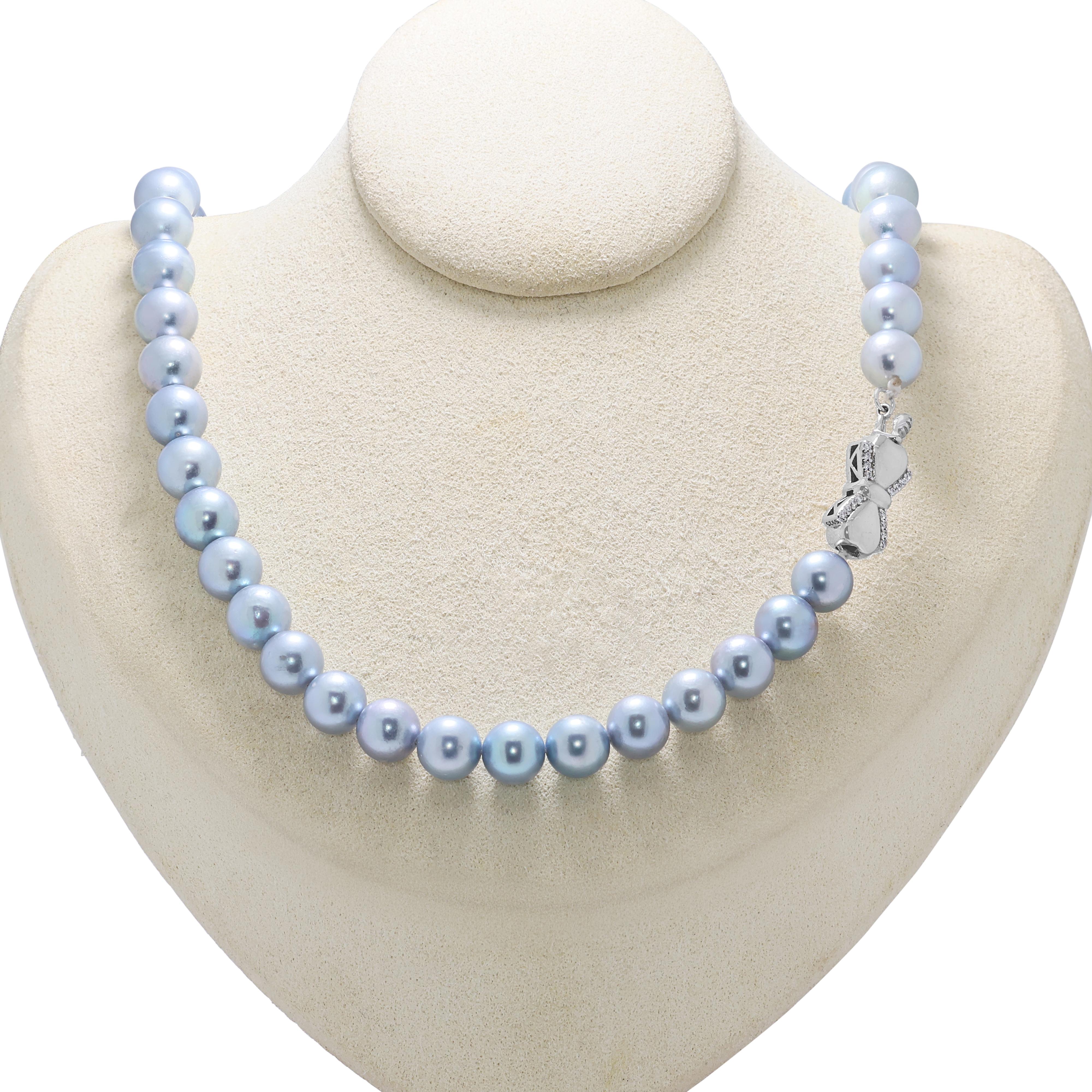 Collier exquis de perles d'Akoya bleues de 8,5 mm en argent en vente 1