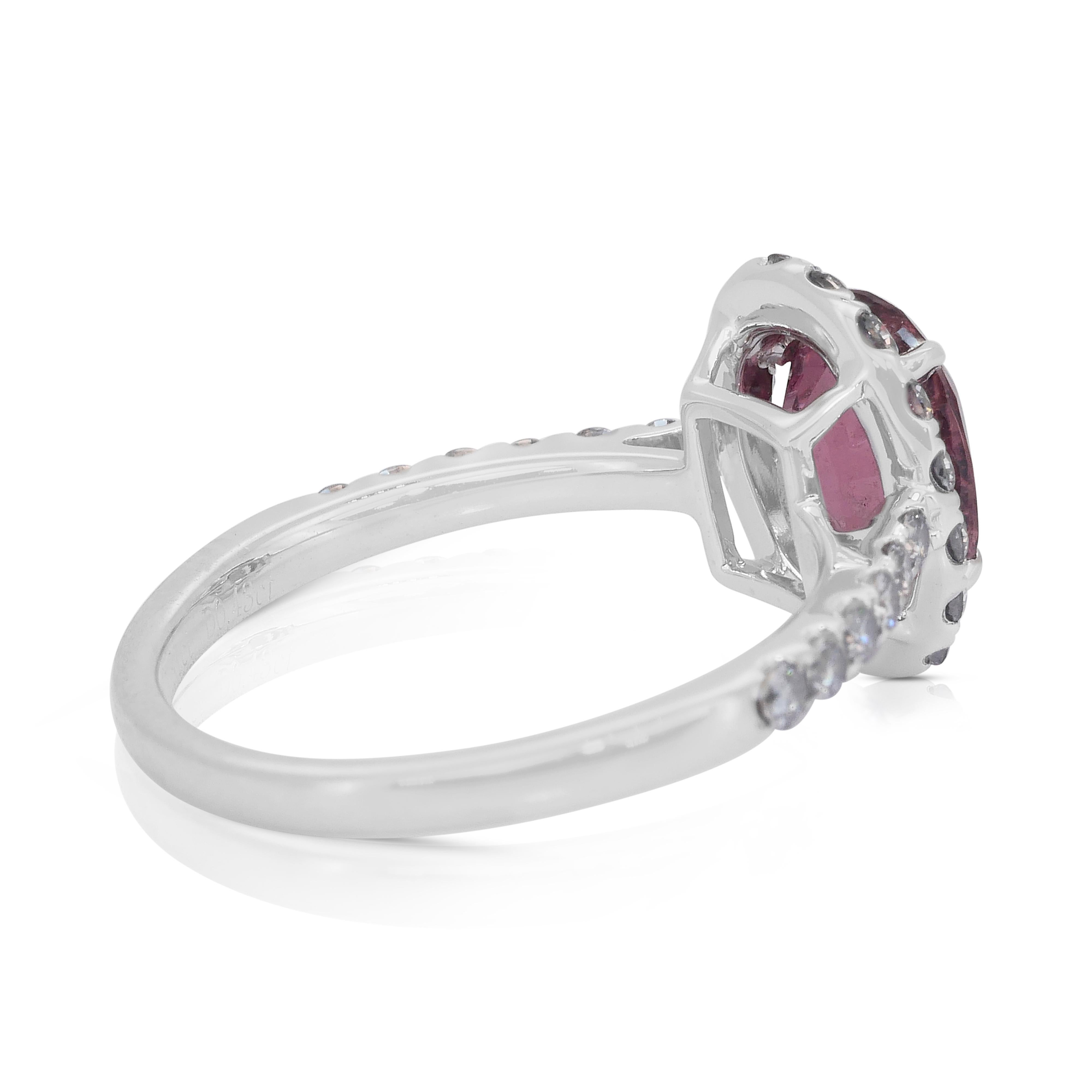 Stupendo anello a grappolo con diamanti e zaffiri Padparadscha da 2,36 carati In condizioni Nuovo in vendita a רמת גן, IL