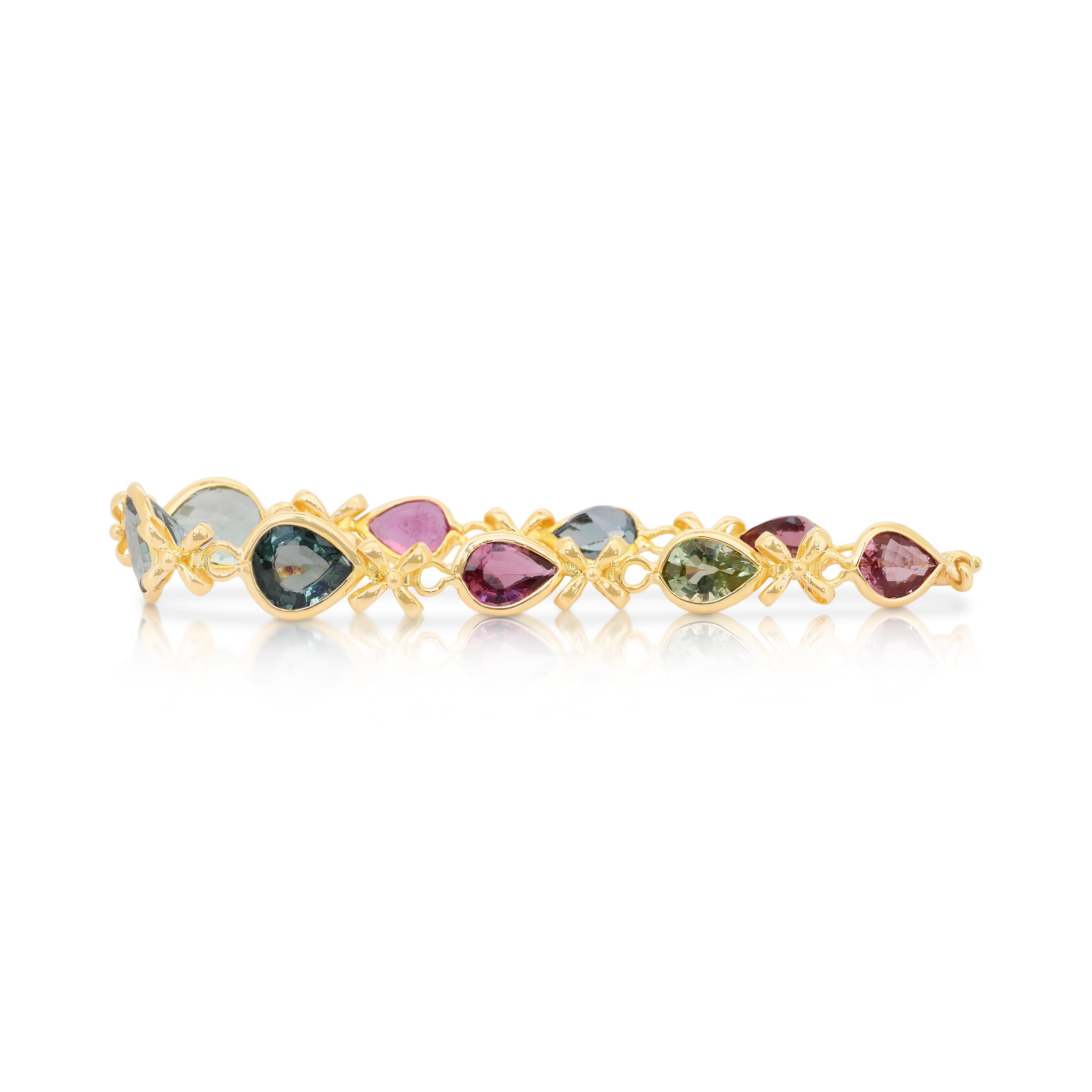 Captivant bracelet de tourmaline de 22,60ct en or jaune 18k - certifié IGI Neuf - En vente à רמת גן, IL