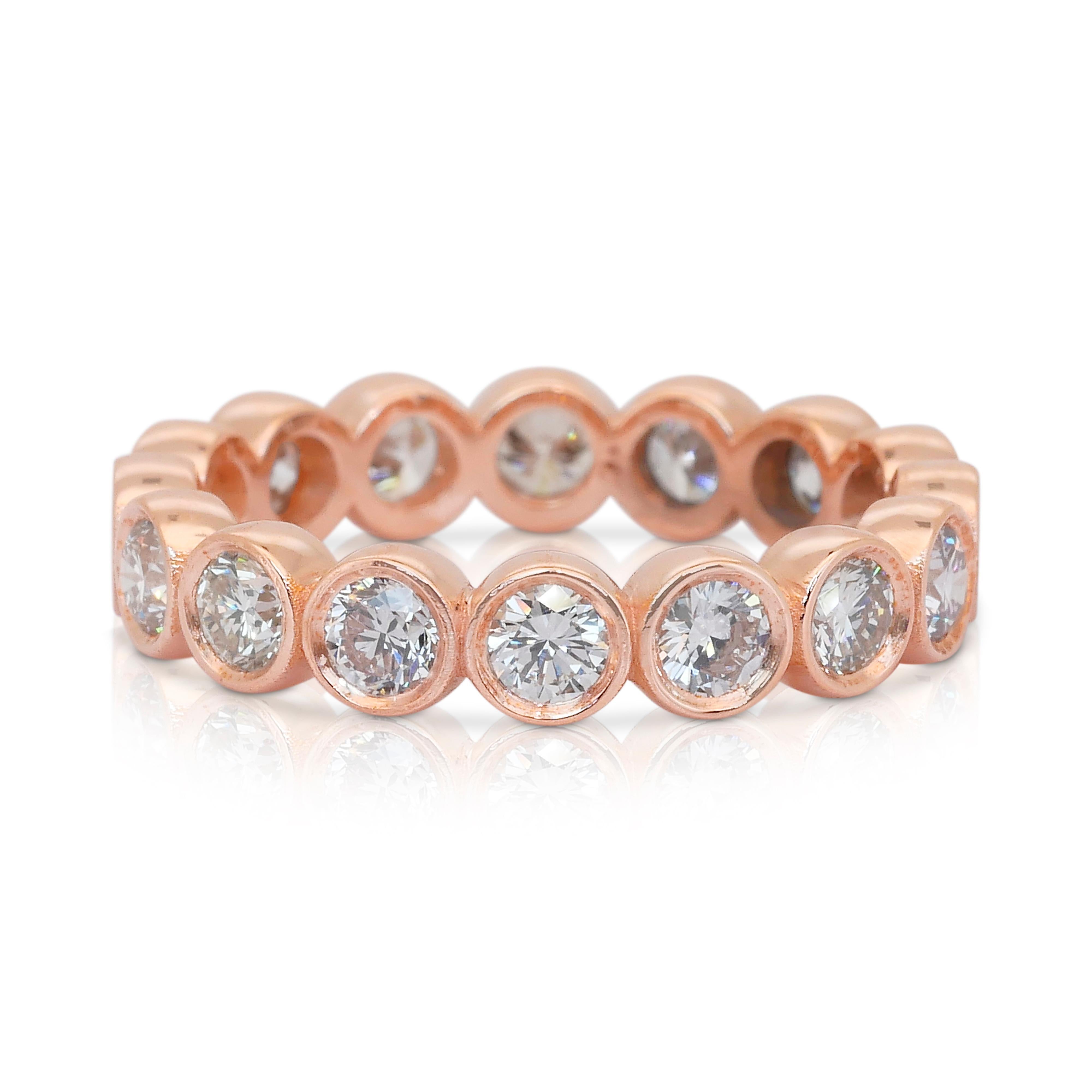 Stupendo anello di eternità con diamanti da 1,68 carati in oro rosa 18 carati - certificato IGI In condizioni Nuovo in vendita a רמת גן, IL