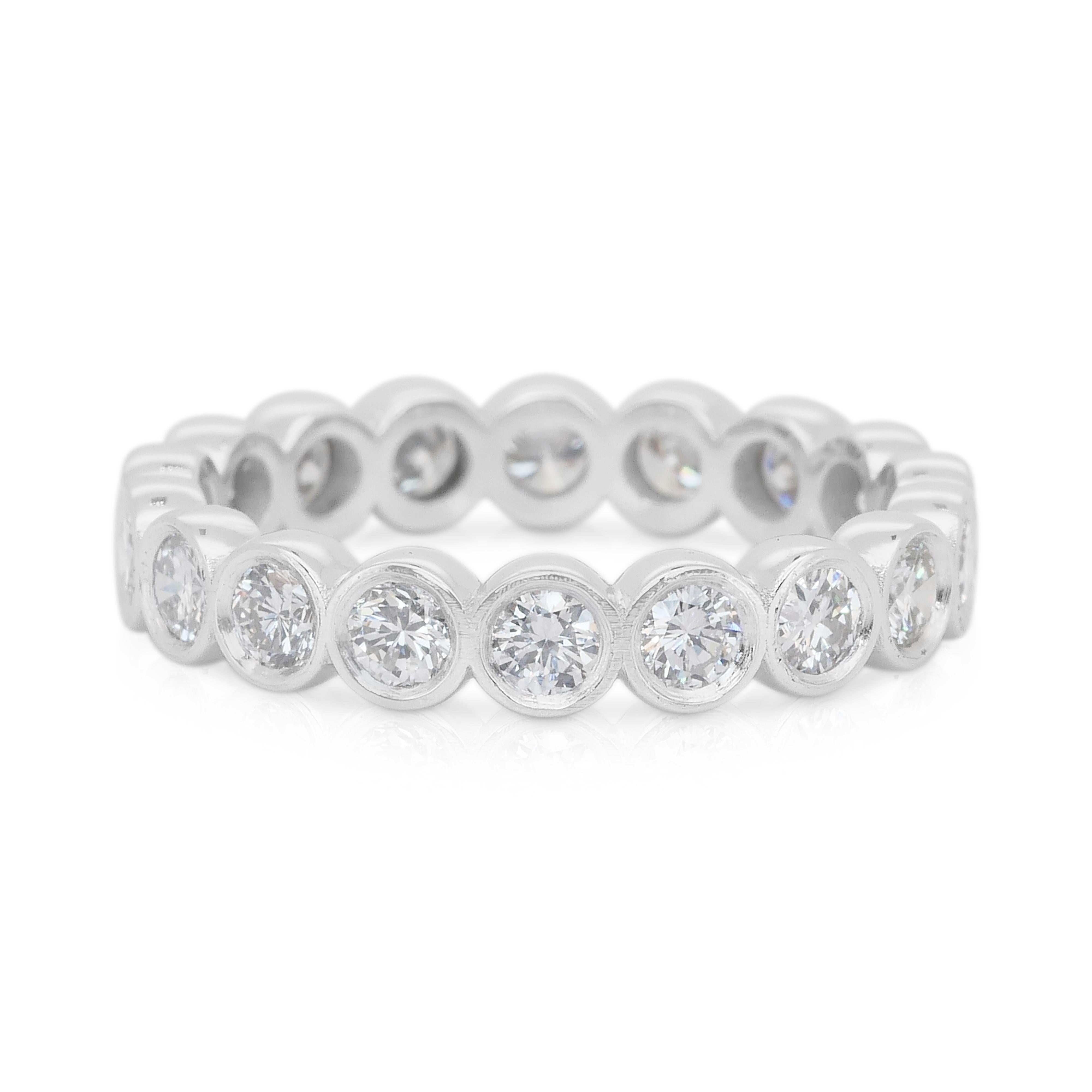 Eleg 1.46ct Diamonds Eternity Ring in oro bianco 18k - Certificato IGI in vendita 4