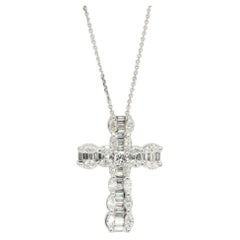 Collier en or blanc 18 carats avec diamant naturel de 1,31 carat certifié IGI et pendentif en forme de croix