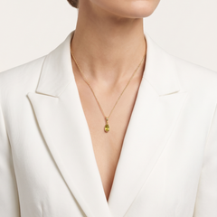 Pendentif solitaire élégant avec saphir jaune naturel de 1,10 ct serti à la main