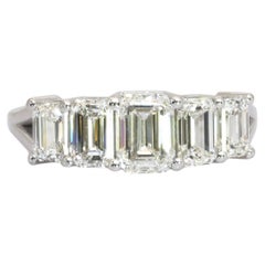2.37 Carats IGI Certified 18k White Gold Natural Diamond 5-Stone Ring