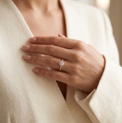 Deslumbrante anillo con pavé de diamantes de 1,35 ct en oro blanco de 18 quilates - Certificado por el GIA