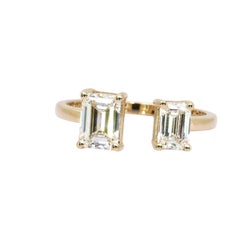 1.42 Carats IGI Certified 18k Yellow Gold Diamond Emerald Cut Two-Stone Ring