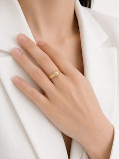 Spectacular Gucci Le Marché des Merveilles 0.01 ct Diamond Feline Head Ring