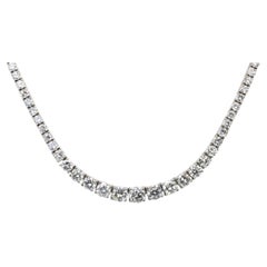Collier « tennis » en diamants naturels de 3,68 carats, certifiés IGI, en or blanc 18 carats