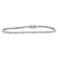 Bracelet « tennis » en or blanc 18 carats serti de diamants naturels certifiés IGI de 5,26 carats