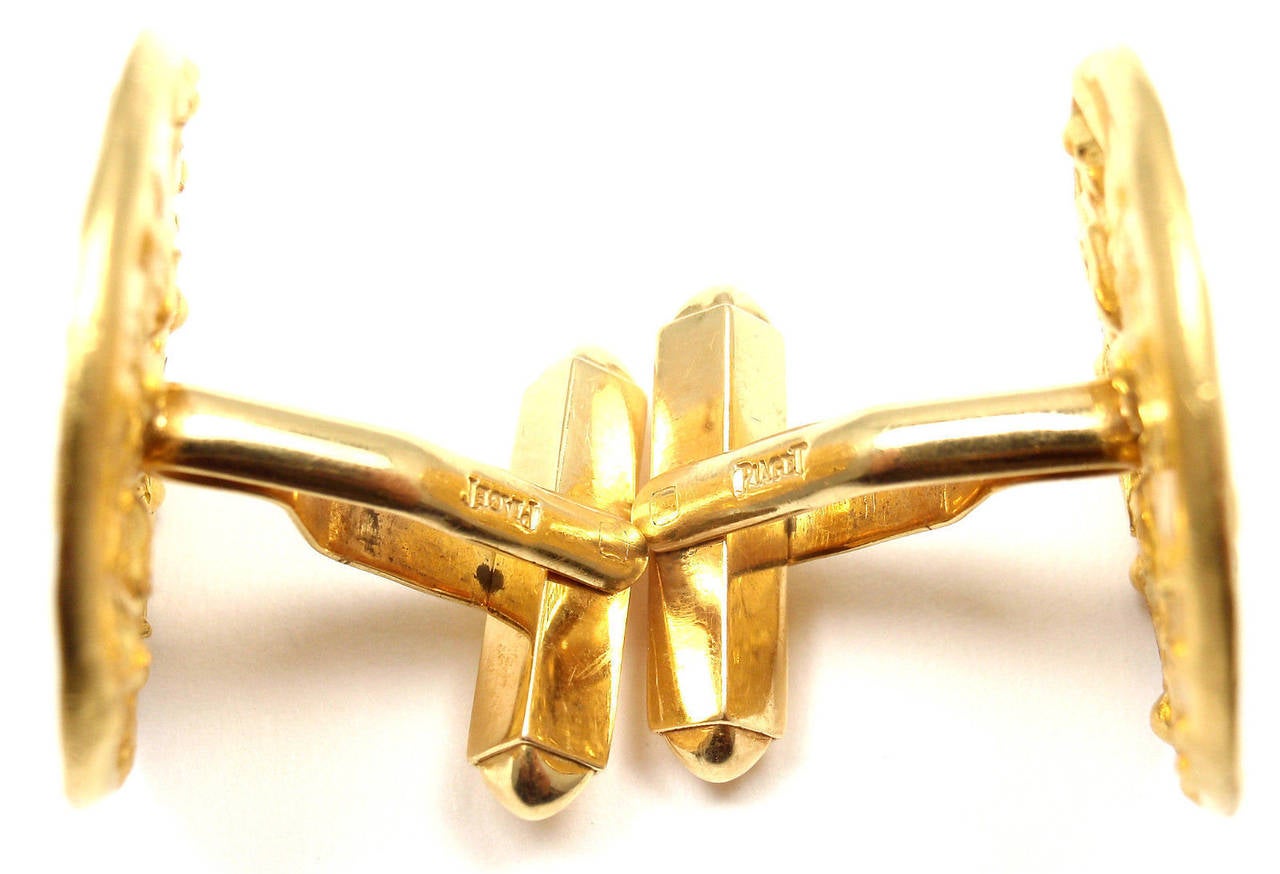 22k & 18k Yellow Gold Cufflinks by Salvador Dali D'or for Piaget. 

Details: 
Measurements: 1