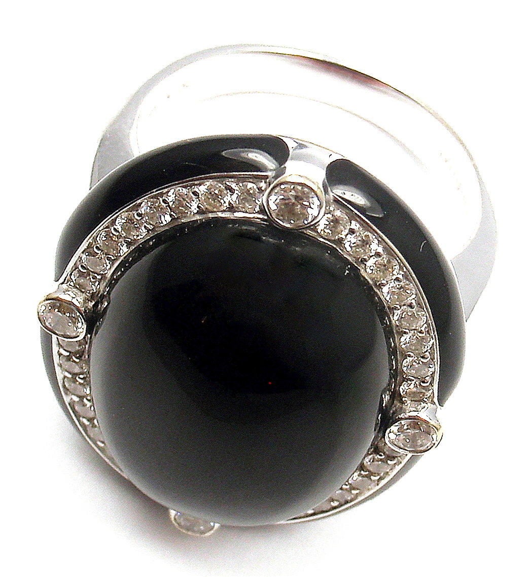 Contemporary Ivanka Trump Large Black Onyx Diamond Gold Cocktail Ring