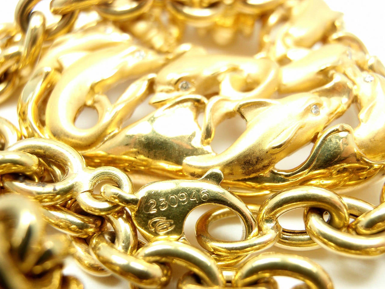Carrera Y Carrera Delfin Diamond Yellow Gold Necklace 1