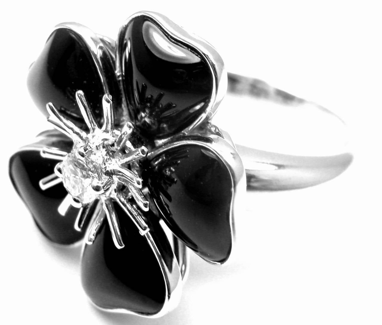 van cleef flower