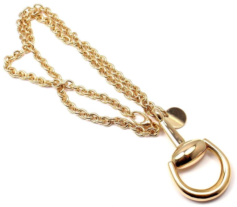 Gucci Gold Horsebit Pendant Link Necklace at 1stDibs | gucci horsebit ...