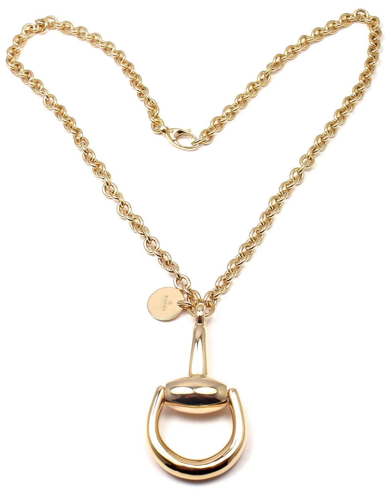 Gucci Gold Horsebit Pendant Link Necklace 1