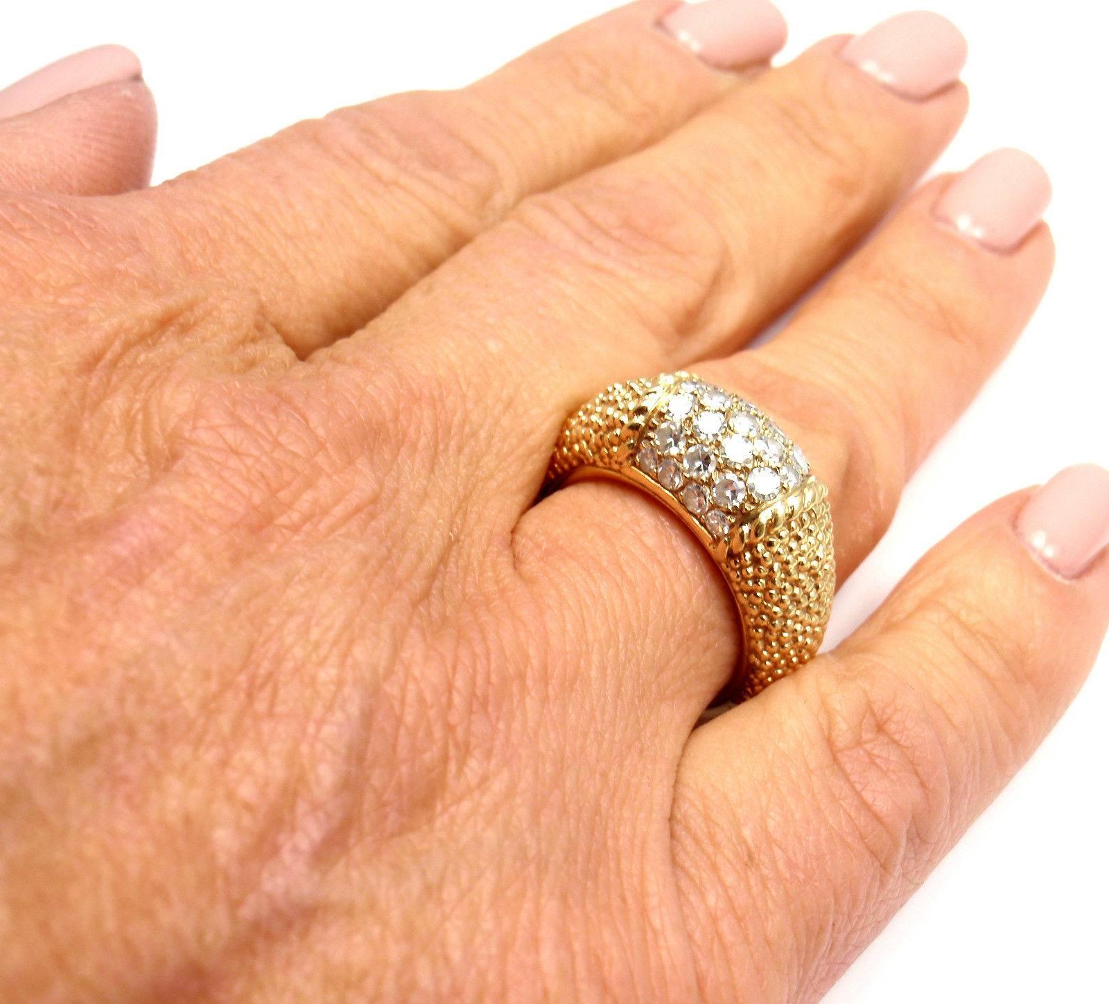 Van Cleef & Arpels Diamond Gold Band Ring  4