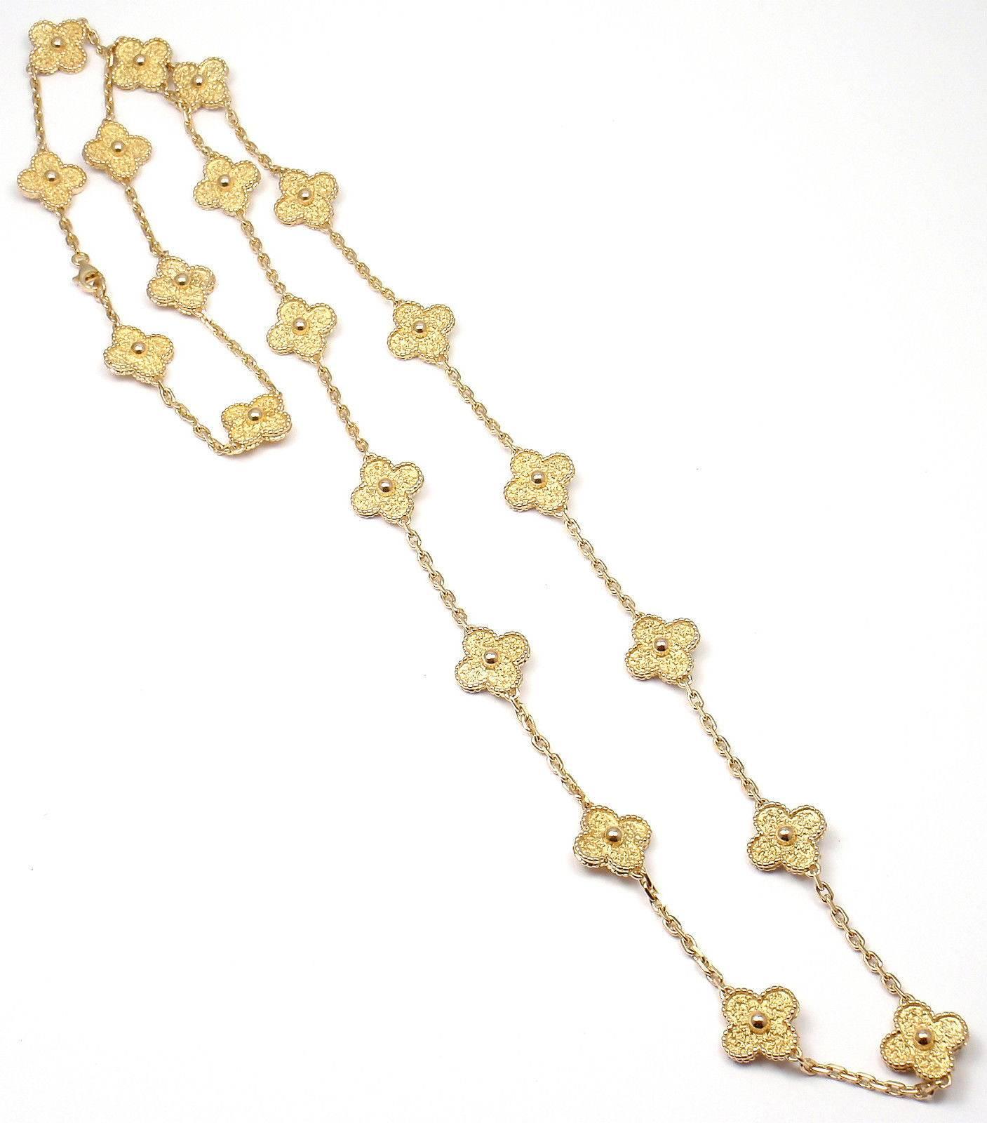Women's or Men's Van Cleef & Arpels Vintage Alhambra Gold 20 Motif Necklace