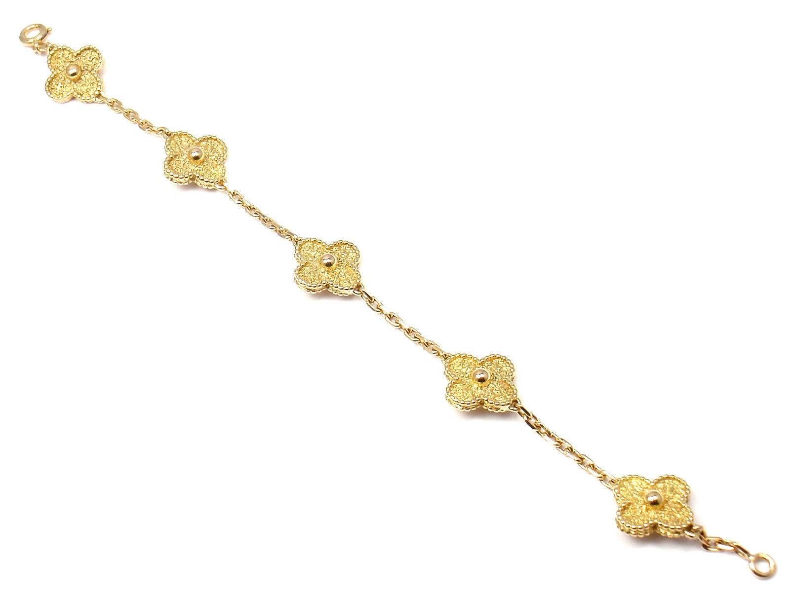 18k Yellow Gold Vintage Alhambra Yellow Gold Bracelet by Van Cleef & Arpels. 
With five Motifs made out of 18k Yellow Gold.

Details:
Length: 7 1/4