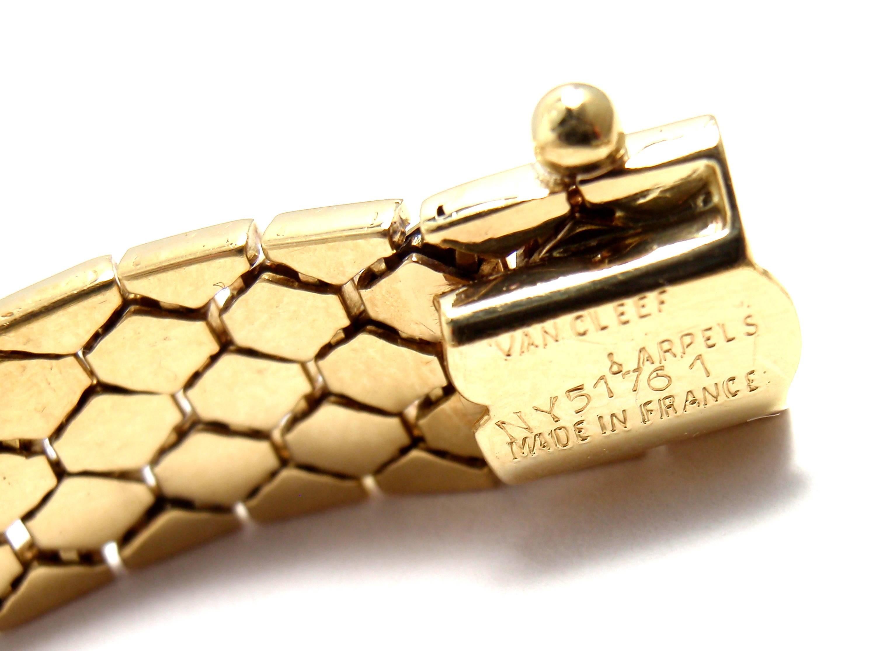 Women's or Men's Van Cleef & Arpels Honeycomb Ludo Ruby Diamond Gold Fleurette Necklace