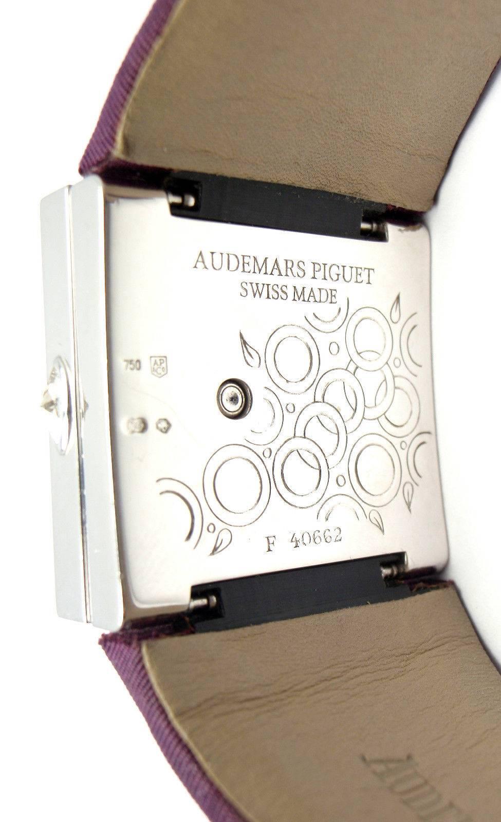 Audemars Piguet Lady's Weißgold Diamant-Satin-Armbanduhr, Quarz-Armbanduhr für Damen oder Herren im Angebot