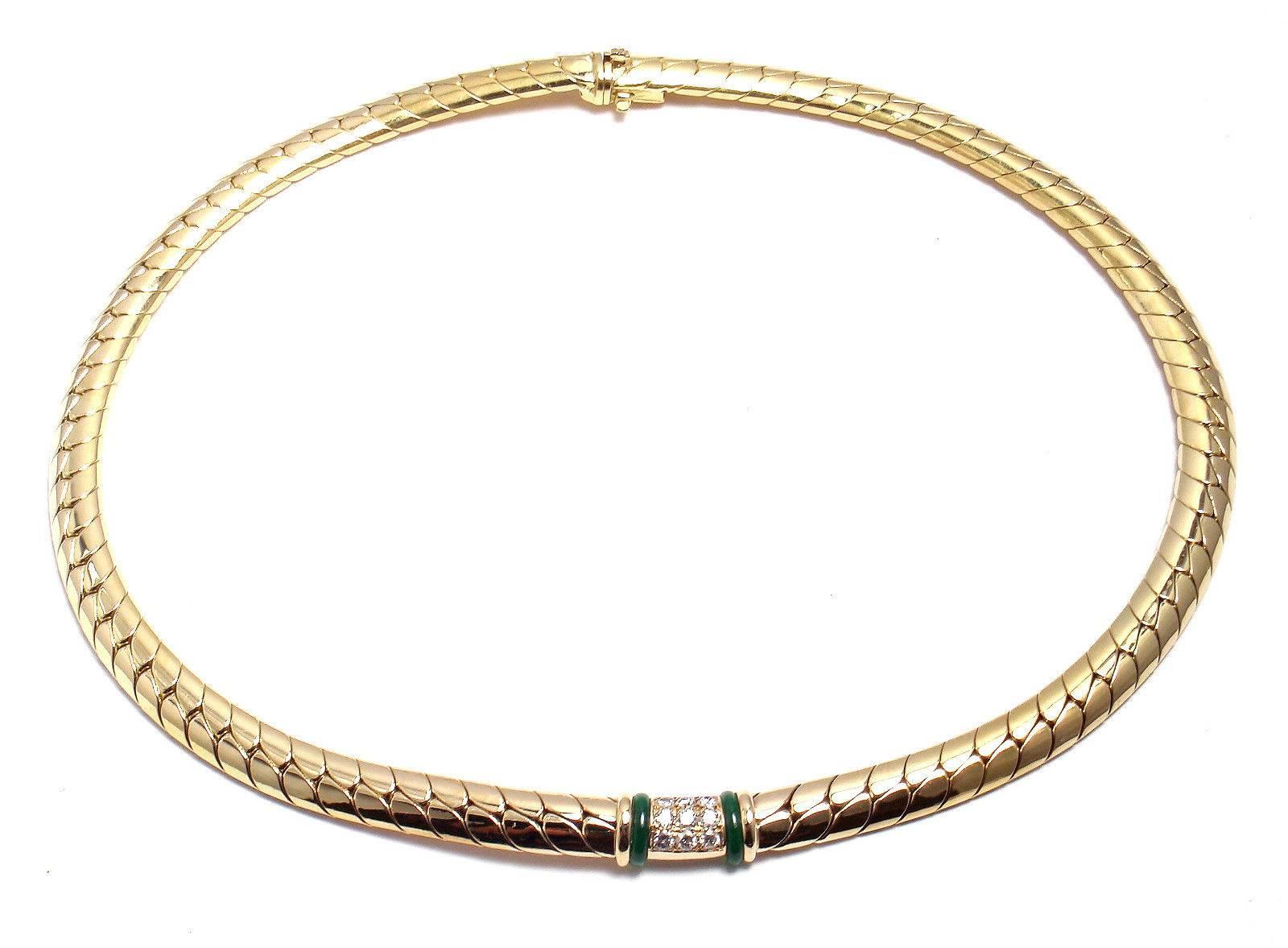 Women's or Men's Van Cleef & Arpels Chalcedony Diamond Gold Necklace