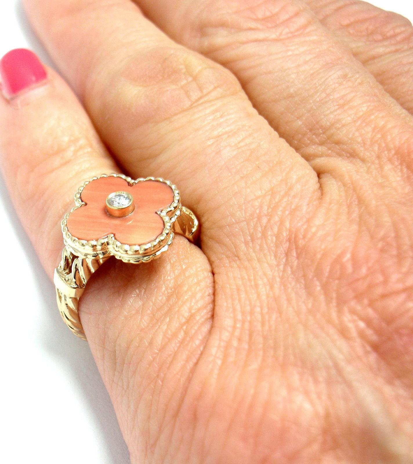 Round Cut Van Cleef & Arpels Vintage Alhambra Coral Diamond Gold Ring