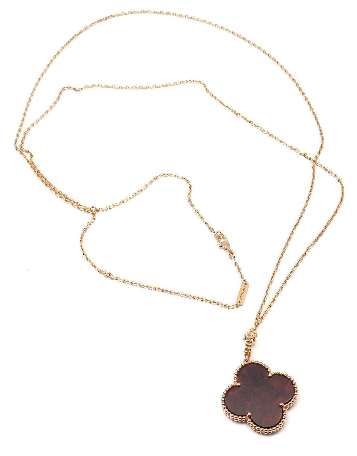 Women's or Men's Van Cleef & Arpels Magic Alhambra Snakewood Pendant Long Rose Gold Necklace