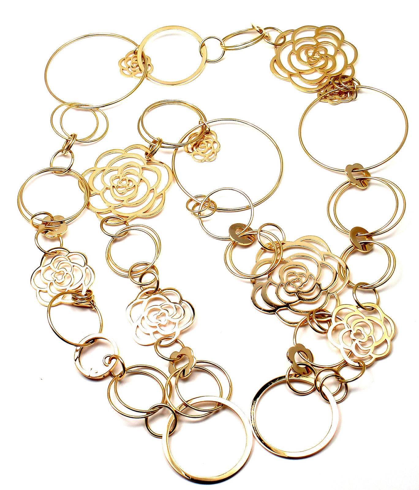18k Yellow Gold Camélia Camellia Sautoir Flower Long Link Necklace by Chanel. 

Details: 
Length: 32