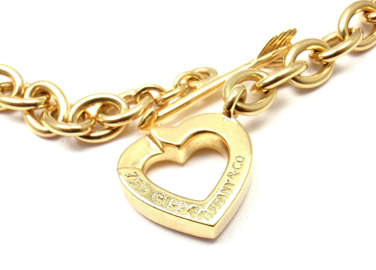 Tiffany & Co. Heart and Arrow Link Toggle Gold Necklace In New Condition In Holland, PA