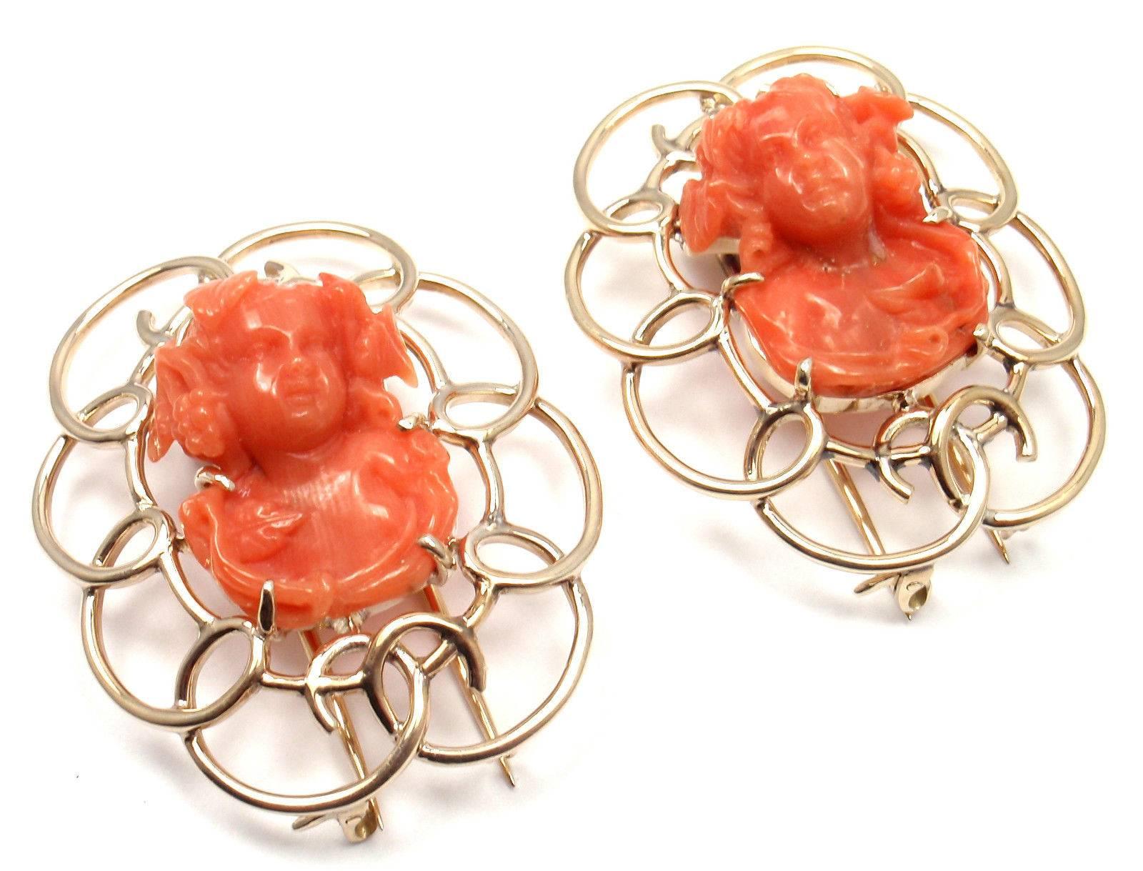 14k Yellow Gold Carved Coral Cameo Vintage Pins Brooches by Raymond Yard.
With 2 coral cameos 23mm x 17mm each

Details:
Weight: 27.9 grams combined 
Measurements: 1.5