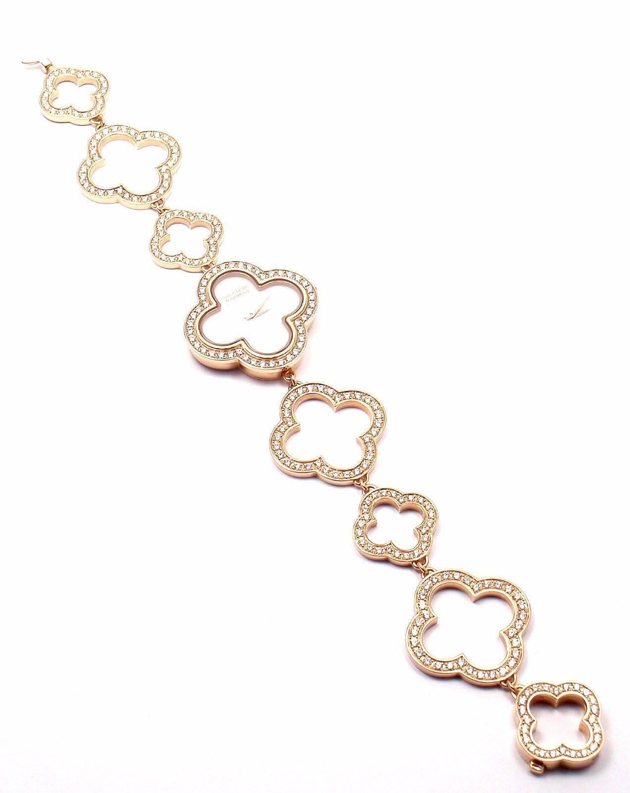 Van Cleef & Arpels Montre-bracelet Alhambra Vintage en or rose et diamant en nacre Neuf à Holland, PA