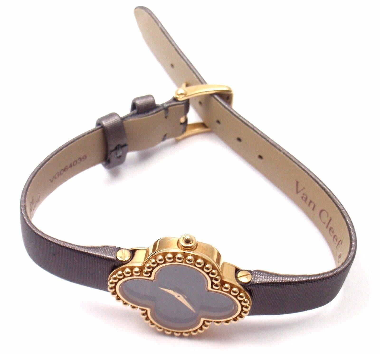 Women's or Men's Van Cleef & Arpels Black Dial Vintage Alhambra Yellow Gold Ladies Watch