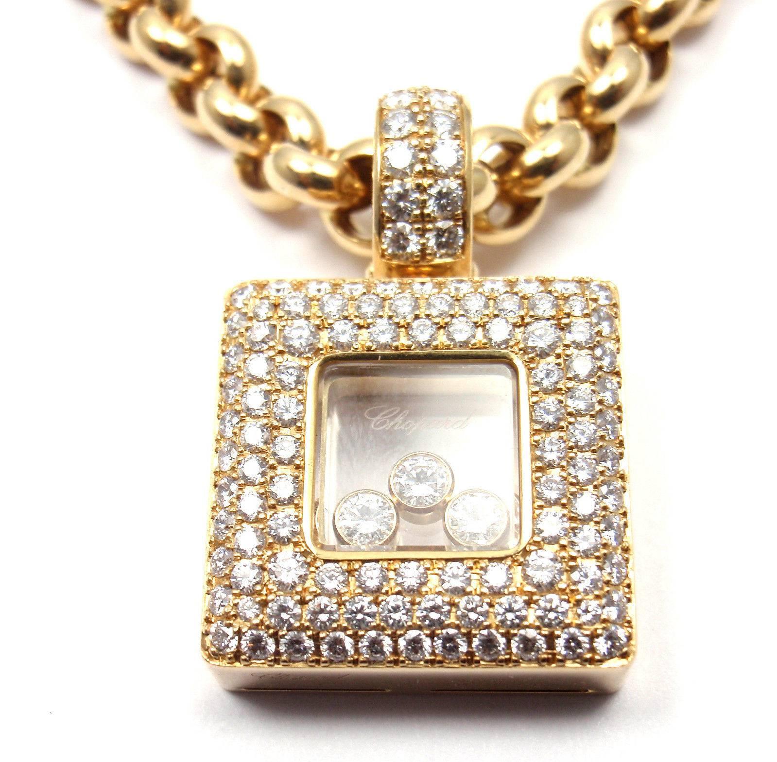 18k Gelbgold Diamant Happy Diamonds Anhänger Kette Halskette von Chopard.  
Diese Halskette wird mit einem Zertifikat von Chopard geliefert.  
Mit 115 runden Diamanten im Brillantschliff:: Reinheit VS1:: Farbe E:: Gesamtgewicht ca. 1::14ct