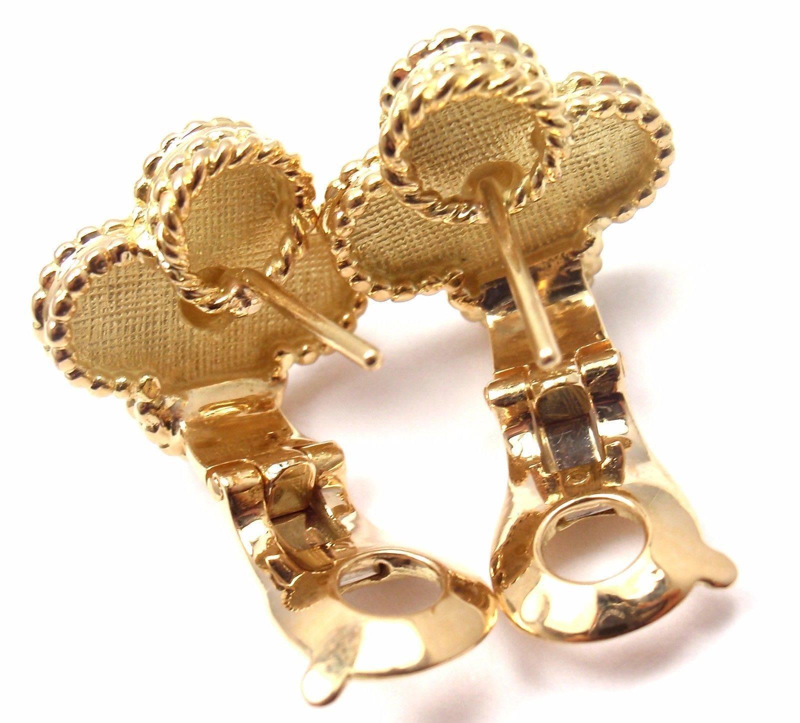 VAN CLEEF & ARPELS Vintage Alhambra Yellow Gold Earrings In New Condition In Holland, PA