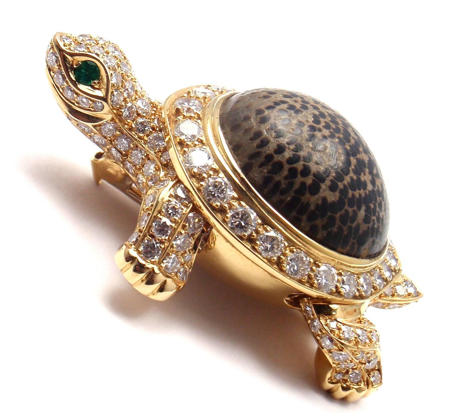 18k Yellow Gold Diamond, Fossil Jasper and Emerald Large Turtle Pin Brooch by Cartier. 
This brooch comes with an original Cartier box. 
With Round brilliant cut diamonds VVS1 clarity, E color total weight 
approx. 6ct
1 large fossil jasper