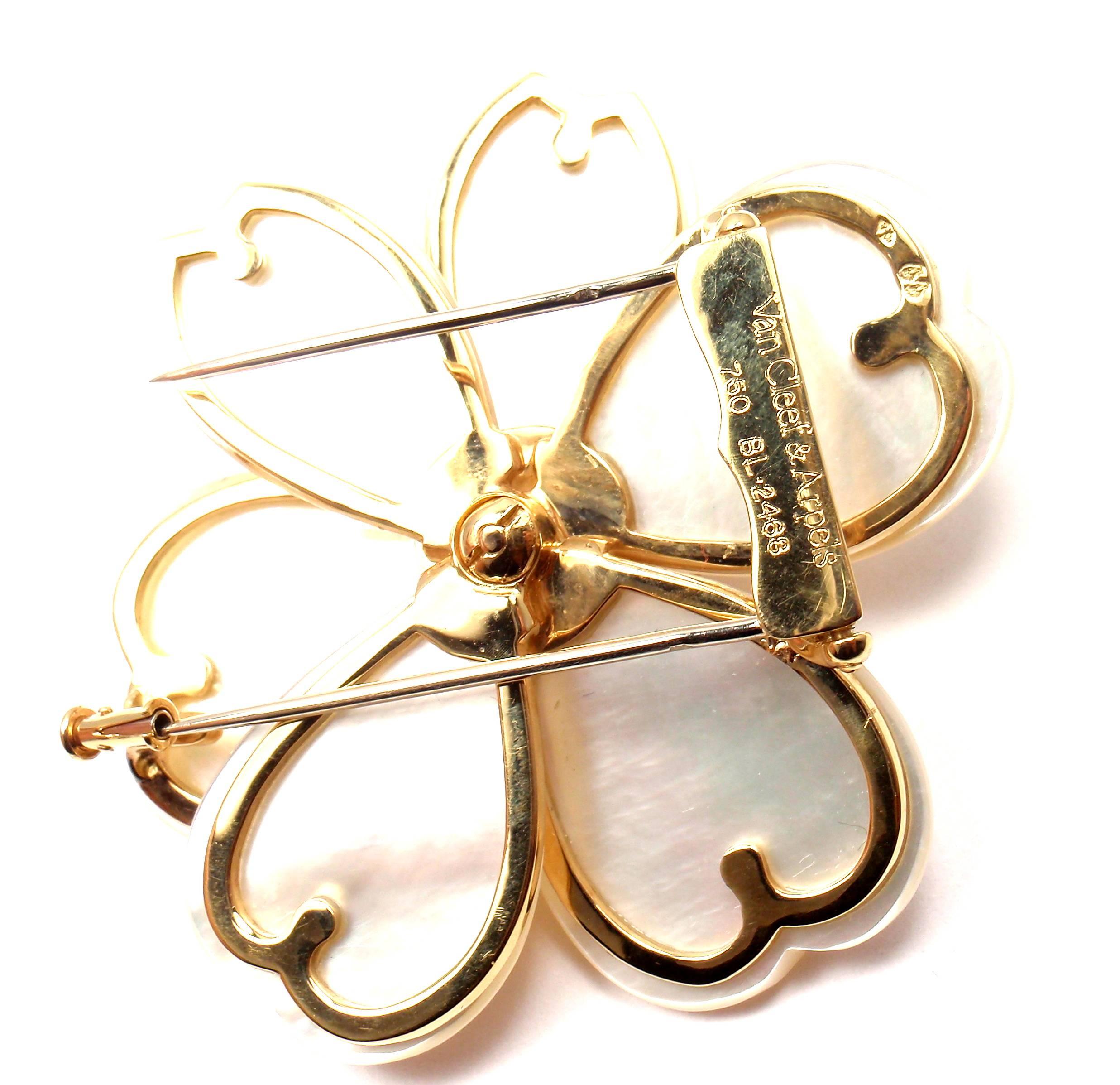 Van Cleef & Arpels Rose de Noel Diamond Mother Of Pearl Large Yellow Gold Brooch 1