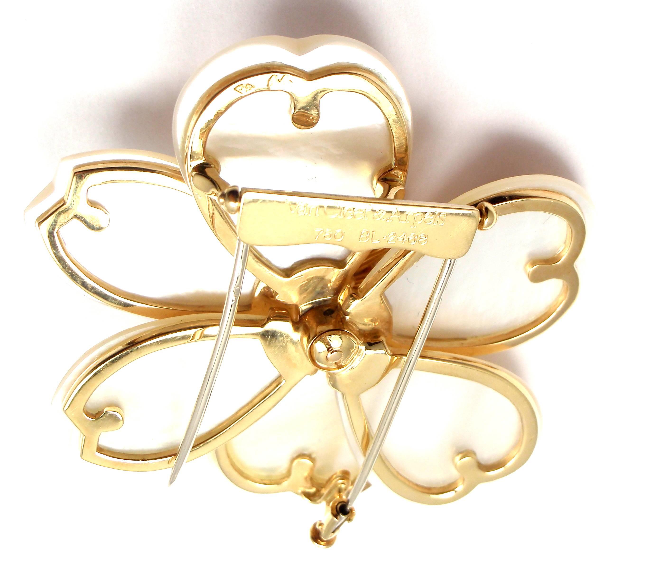 Women's or Men's Van Cleef & Arpels Rose de Noel Diamond Mother Of Pearl Large Yellow Gold Brooch