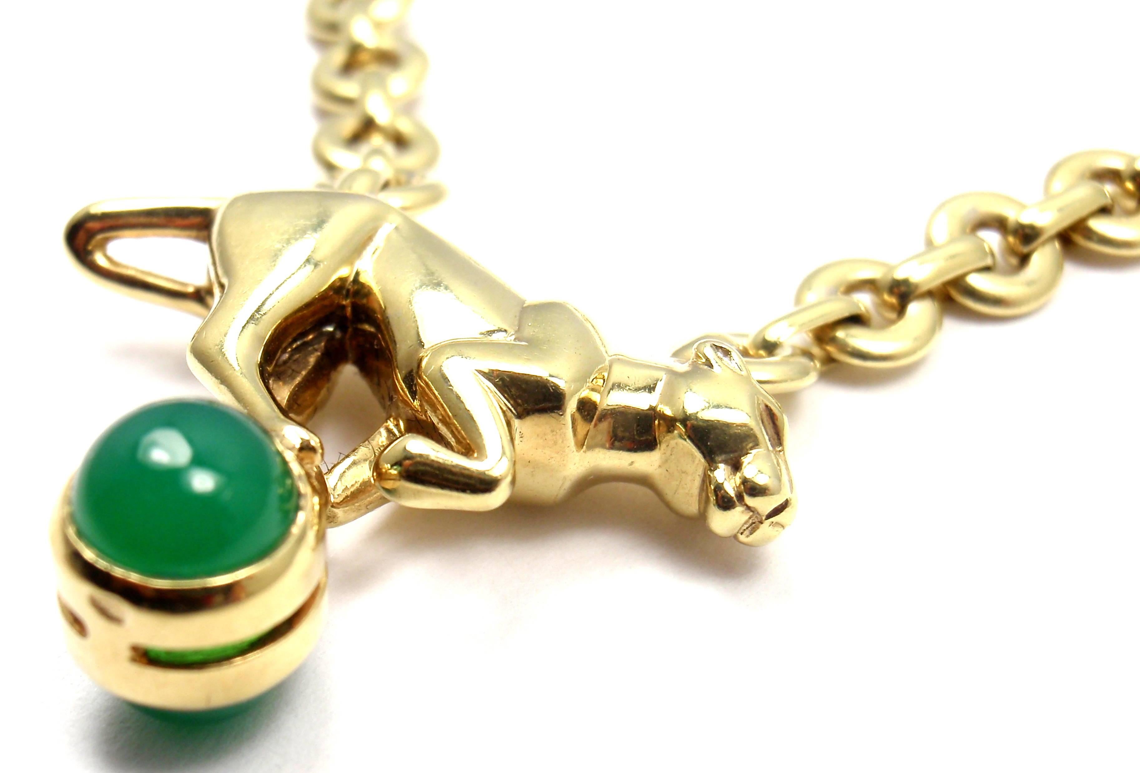 Cartier Panthere Panther Green Chalcedony Yellow Gold Necklace In New Condition In Holland, PA