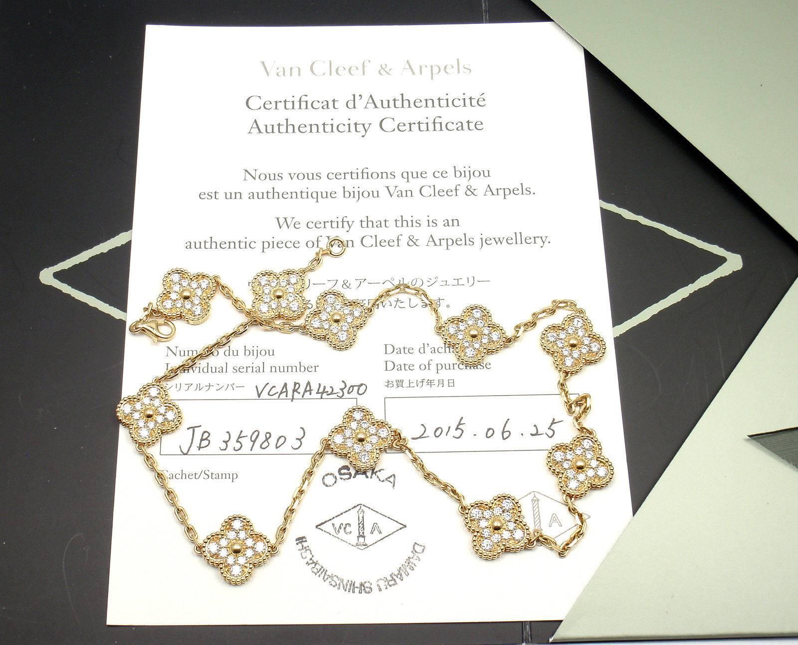 Van Cleef & Arpels Vintage Ten Motif Diamond Alhambra Yellow Gold Necklace In New Condition In Holland, PA