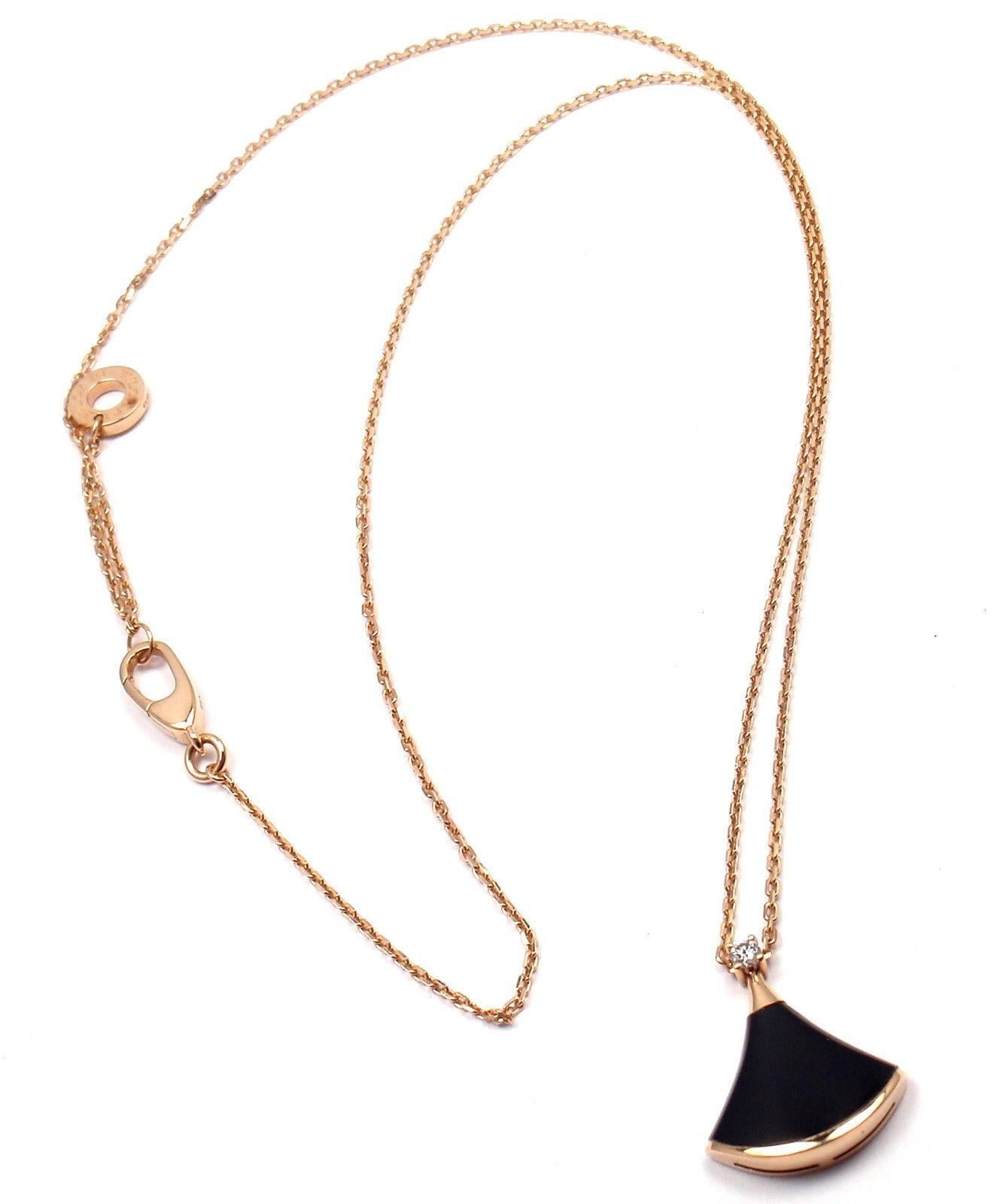 18k Rose Gold Diamond Black Onyx Divas' Dream Necklace by Bulgari. 
With 1 round brilliant cut diamonds VS1 clarity, G color total weight approx. .05ct
Black Onyx

Details:
Weight: 4.4 grams
Length: 17", 16"
Width: 1mm
Pendant: 16mm x