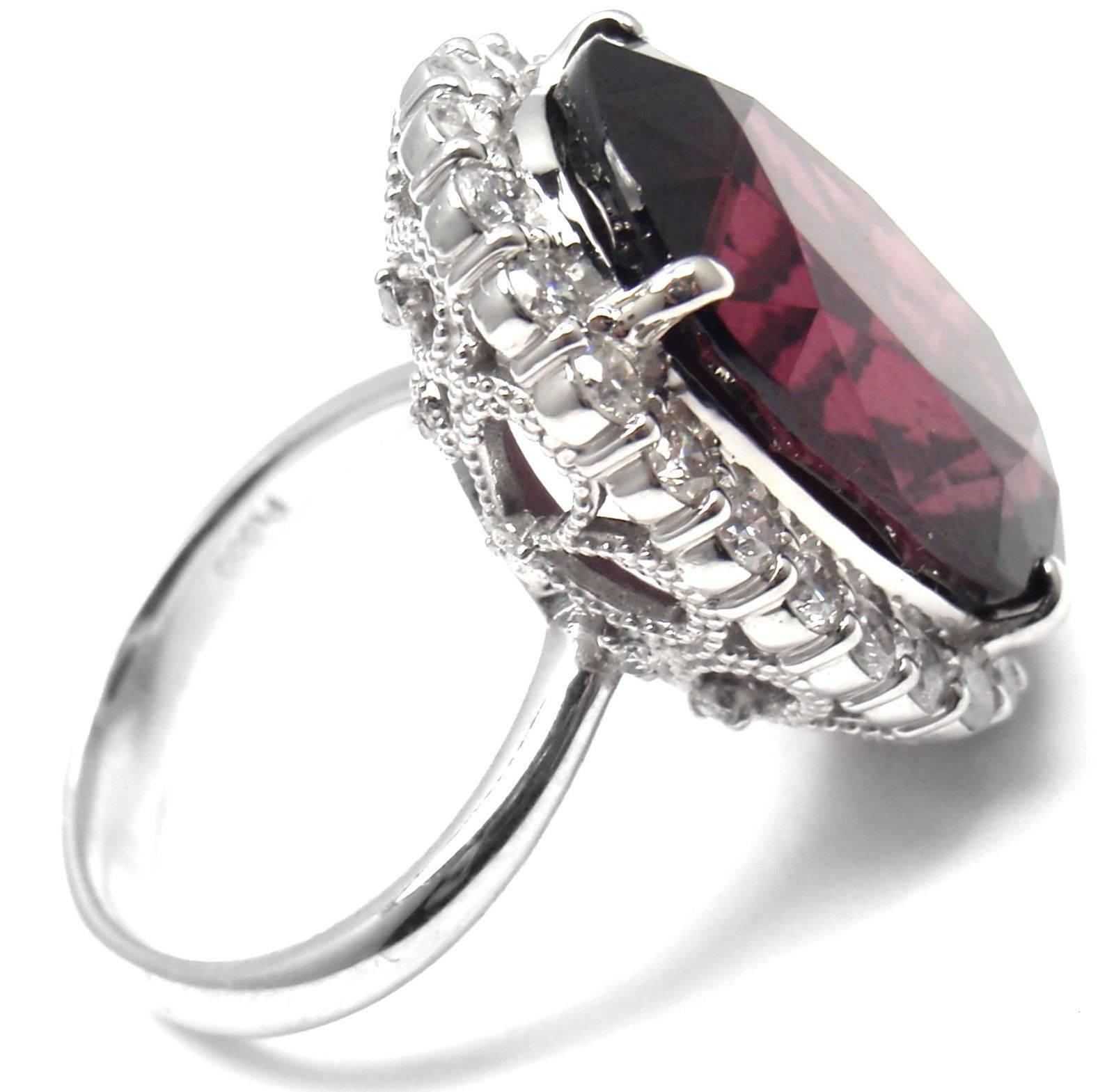 Large 21.31 Carat Garnet Diamond Platinum Cocktail Ring In New Condition In Holland, PA