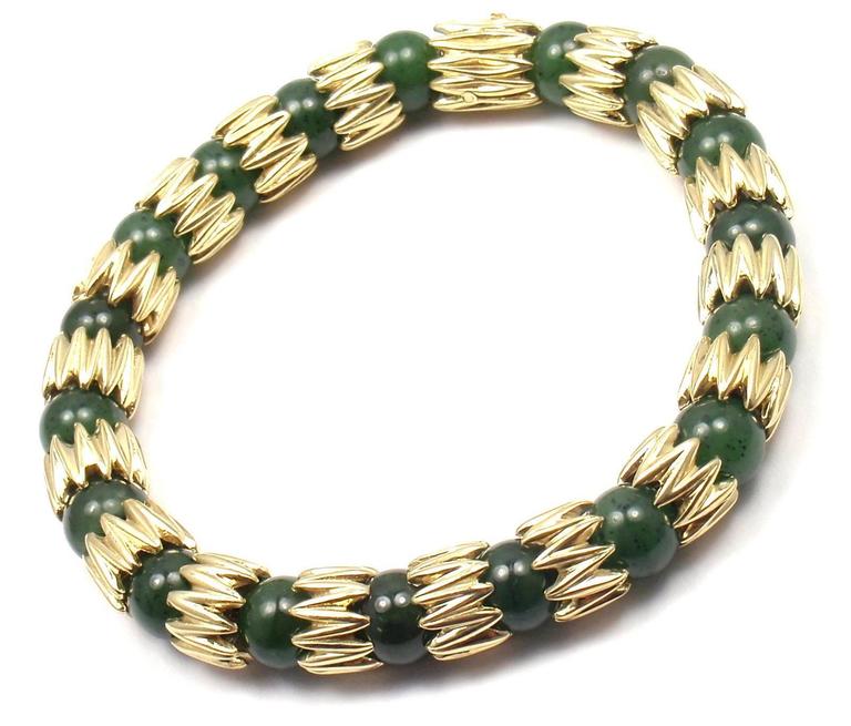 Vintage Tiffany and Co. Jade Bead Yellow Gold Link Bracelet at 1stDibs