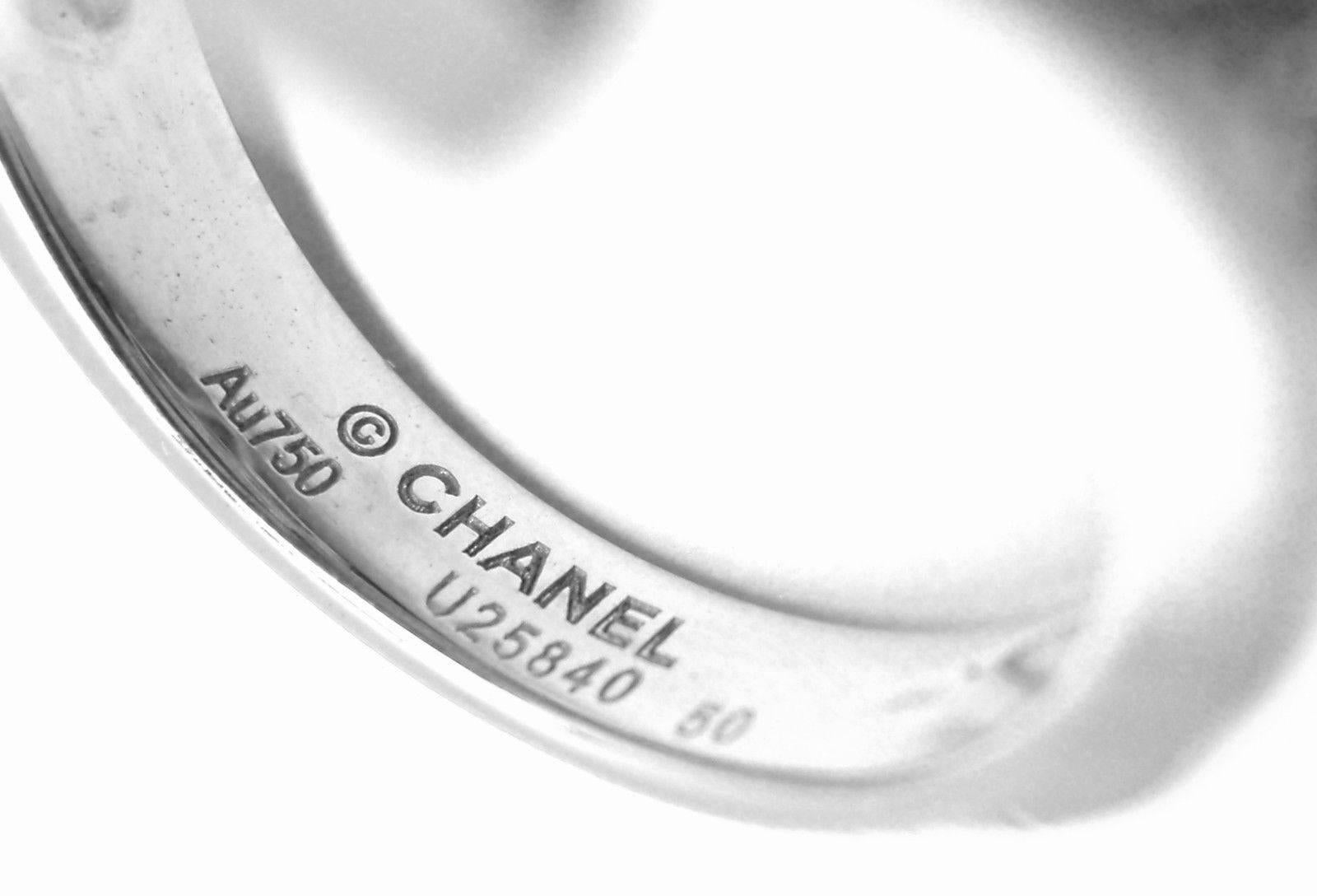 Chanel Comete Diamond Double Star White Gold Ring In New Condition In Southampton, PA