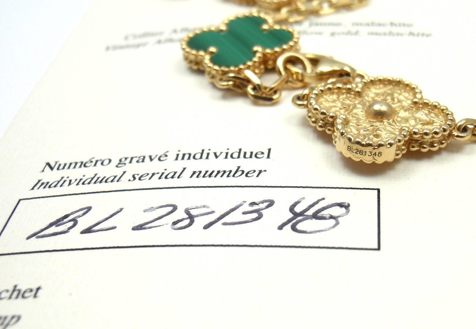 Van Cleef & Arpels Vintage Alhambra Set of Two Malachite Yellow Gold Necklaces In New Condition In Holland, PA