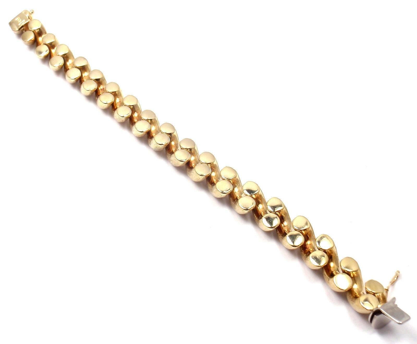 Women's or Men's 1960s San Marco Macaroni Link Yellow Gold Bracelet