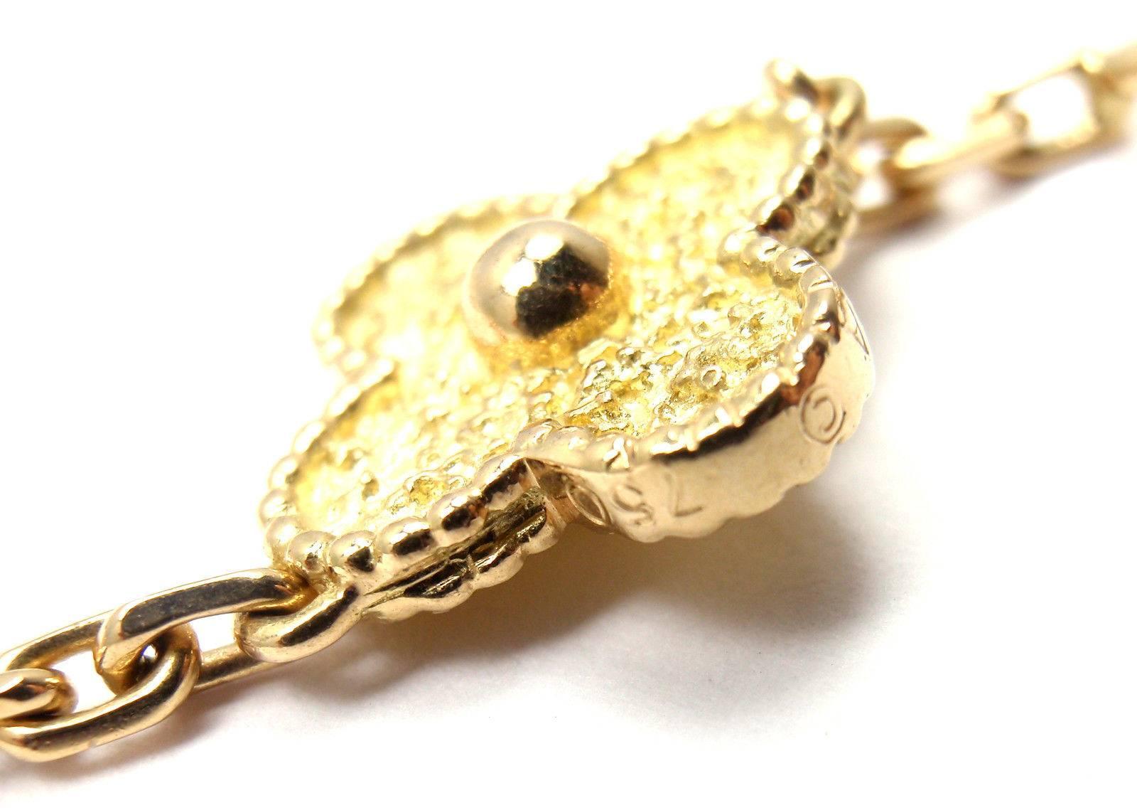 Women's or Men's Van Cleef & Arpels Vintage Alhambra Gold 20 Motif Necklace